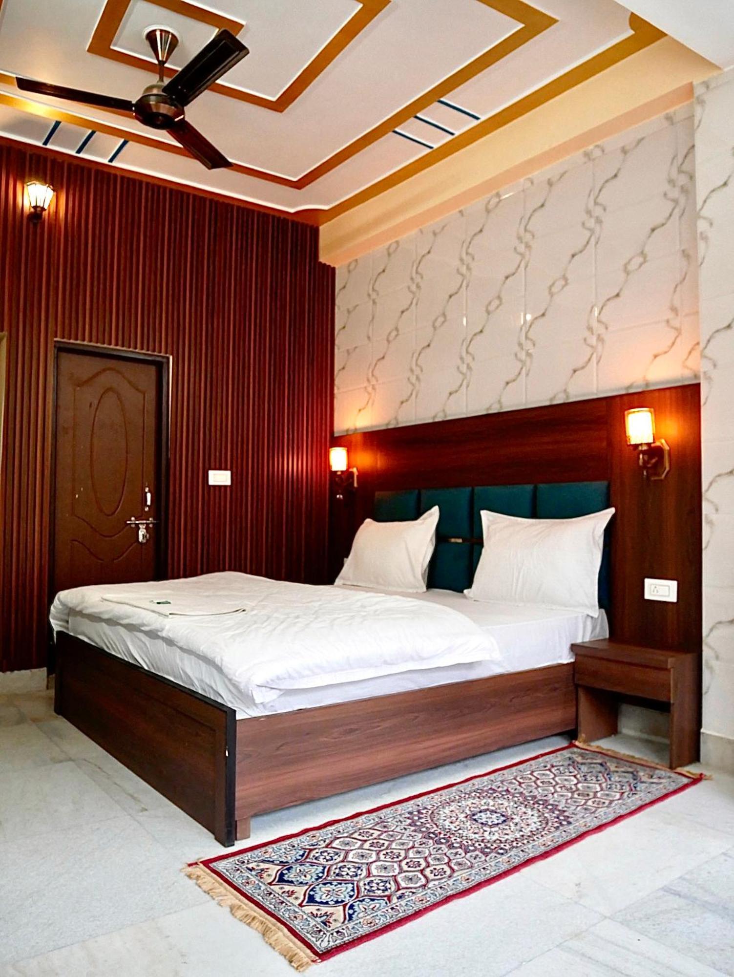 Himalaya Stay Rishīkesh Exteriör bild